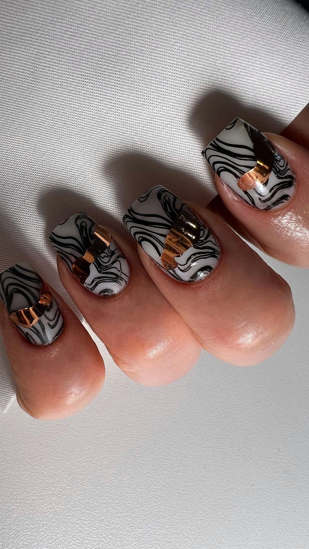 tochka.nail.spb в LOOKY. . Хотите рекомендации ...