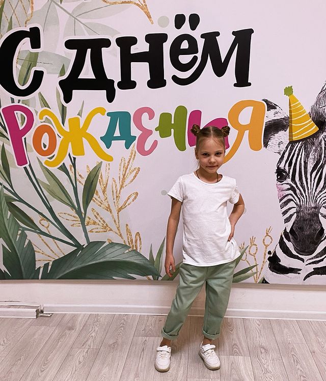 vika___medvedeva в LOOKY. . Наша ❤️