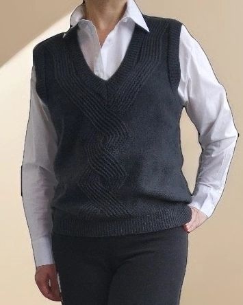 wiesel.knit в LOOKY. #wieselknit,#knitting,#stricken,#вязаниеназаказмосква. ➿В наличии
Жилет, ра...