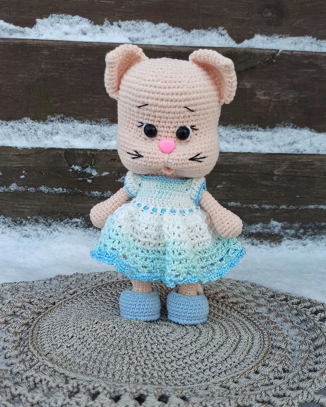 lena_vyazet в LOOKY. . Вязаная кошечка. 
Вы...