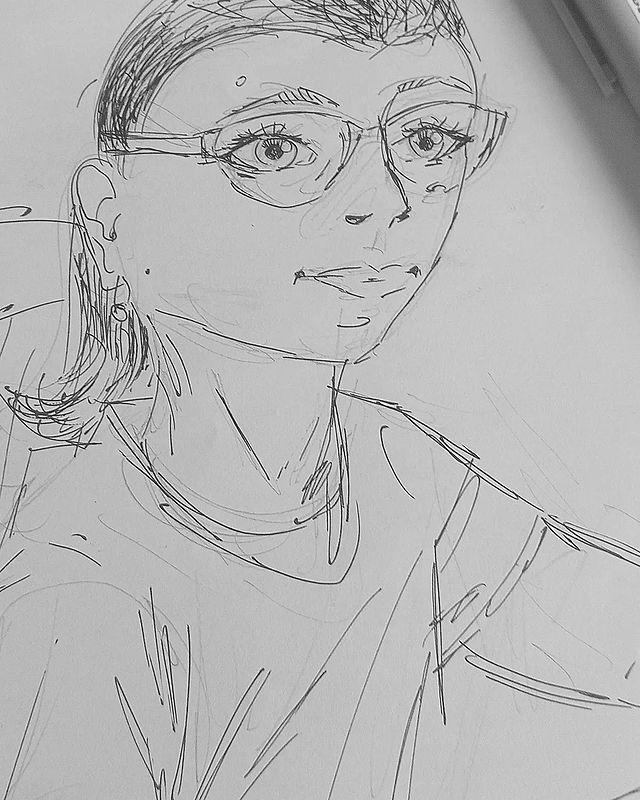 m.a.y.a._art._ в LOOKY. #sketchbook,#art,#pencil,#pencildrawing,#mayasedletskayaart. Tried to sketch myse...