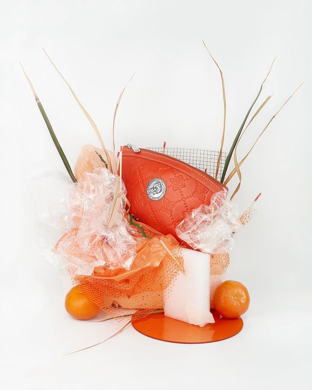 photoxonika в LOOKY. #stilllifephotography#objectphotography#orangephotography#photoaccessories#predmetka#курспросвет#просветкурс. 🍊Аппетитная компози...
