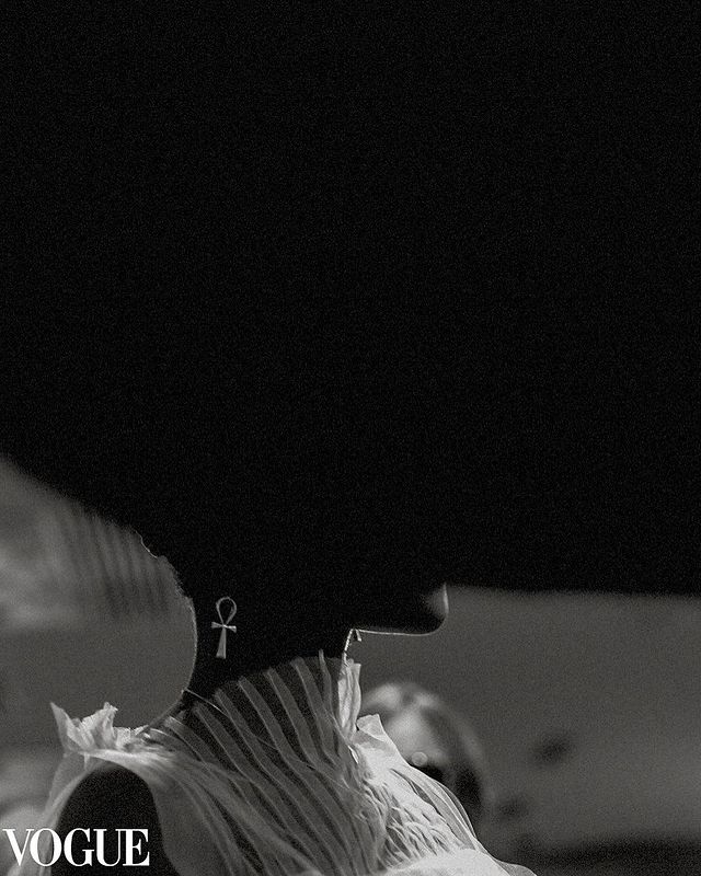 anastasia_jes в LOOKY. #photographerAnastasiaJes,#vogue,#photovogue,#photovogueitalia,#fashionphotography,#fashionlover,#fashionweek,#blackandwhite,#photooftheday,#photo,#photography,#photojournalism,#portraitphotographer,#fashionphotographer,#photographermoscow,#подходящиe,#вceлeннaя_бyдeт,#фотограф,#фотография,#фотографирую,#фотоархив. @photovogue @spbfw 
...
