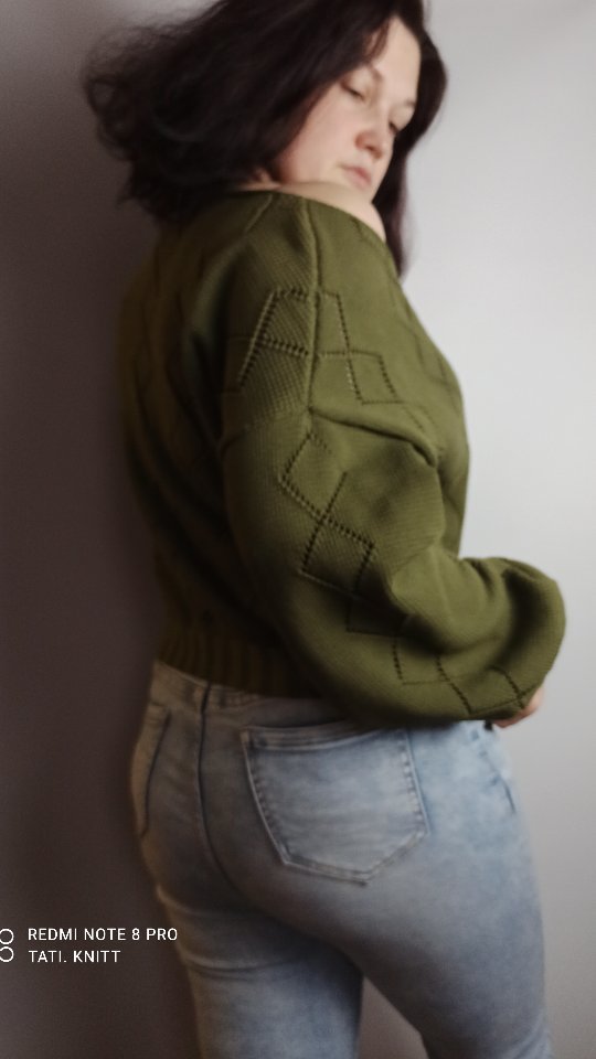 shop_tati.knitt в LOOKY. #свитер,#веснаскоро,#одеждамечты,#мечталюбого,#вязаниеназаказростов,#вяжуназаказ,#купитьсвитер. #свитер #веснаскоро ...