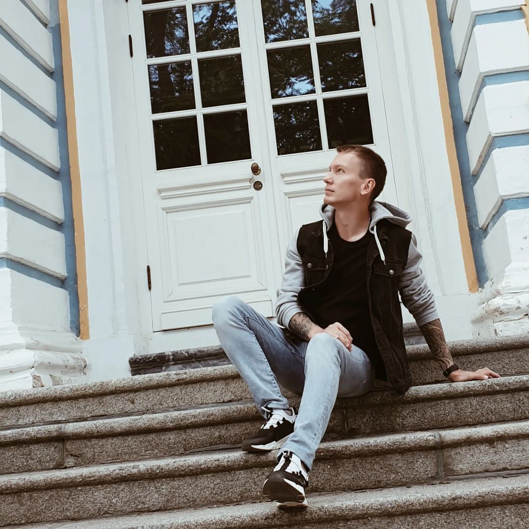 vitalybykov в LOOKY — Жизнь прожитая не напрасно длина ...
 
#царскоесело #спб #пи