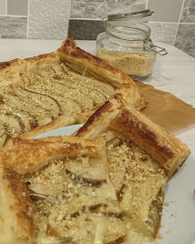 za_hlebom67 в LOOKY. #закуска,#пирогизгруши,#закусочныепироги. Объедаюсь🥰
.
Закусо...