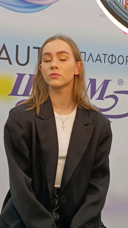 brow_master_up в LOOKY. . Шарм 2024! 
Окрашива...