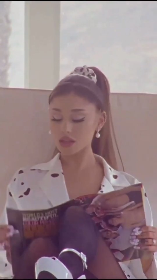 POP BASE в LOOKY. #ari,#arianagrande,#aristancards,#arianaphotoedits,#arianaaudios,#ariana,#sweetenerworldtour,#sweetener,#sweetenertour,#sweetenersessions,#thankunext,#thankunextalbum,#thankunextgen,#positions,#positionschallenge. finally done with my...