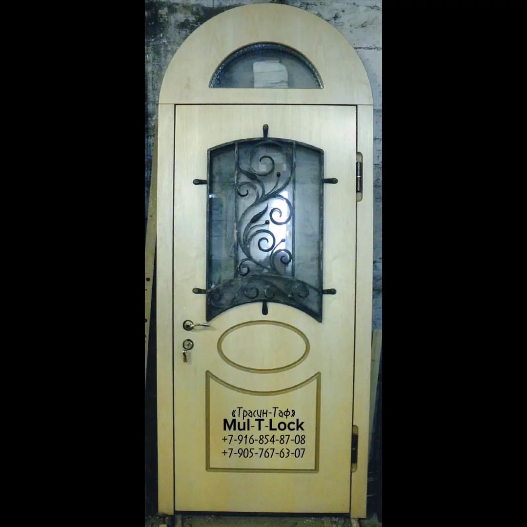 paradnie_dvery_mul_t_lock in LOOKY. #интерьер,#дача,#двери,#ремонт,#прихожая,#столярка,#строюдом,#строимдом,#двериэмаль,#белыедвери,#двериэкошпон,#двериизмассива,#дверишпон,#дверисостеклом,#дверисзеркалом,#стеклянныедвери,#кованныеизделия,#межкомнатныедвери,#входныедвери,#стальныедвери,#металлическиедвери,#дверивквартиру,#дверивдом,#дверивкоттедж,#двериподключ,#двериназаказ,#арочныедвери. 🔹Добро пожаловать в...