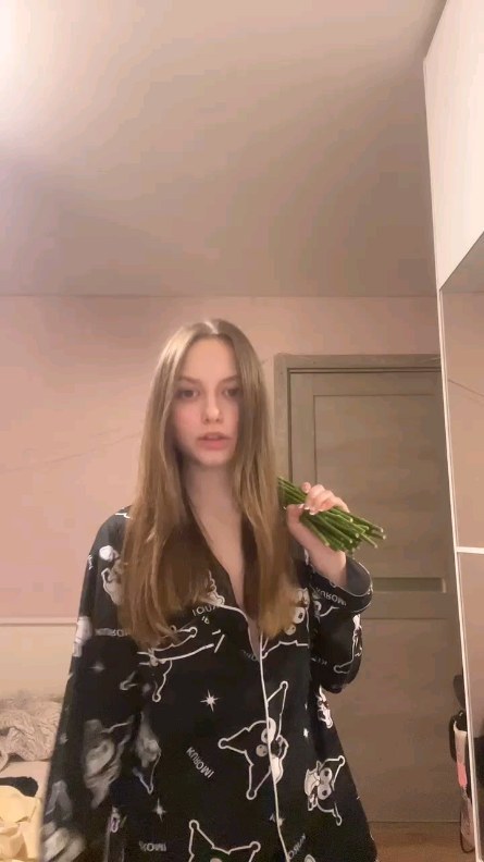 m.lipatova94 в LOOKY. . Моя @your.nurka 🤩
