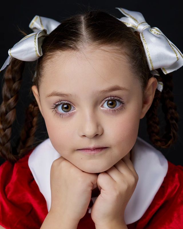 darya.bro_ в LOOKY. #kidsmodels,#kidsfashion,#model,#fashion,#детимодели,#детиактеры,#детикино,#детиреклама,#моделинг,#ребенокмодель. ❤️❤️❤️
MA: @_maximod...