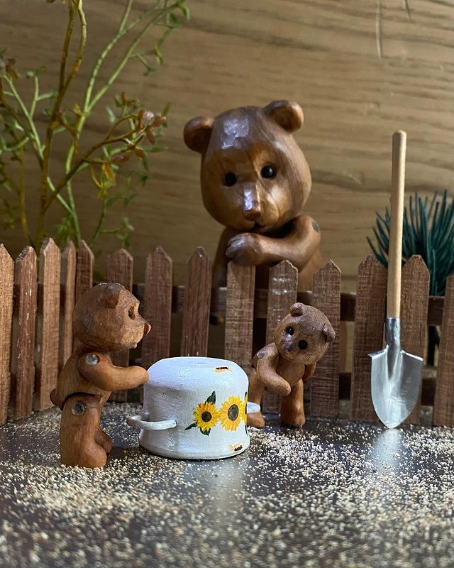 mastervrp в LOOKY. #мишкинызабавы,#миниатюраиздерева,##игрушкидлякукол,#резьбаподереву,#вишня,#креатив,#подарокдлякуклы,#toys,#toysfordoll,#wooddoll,#creative,#minimalart. 👉 - Венька, я кажет...