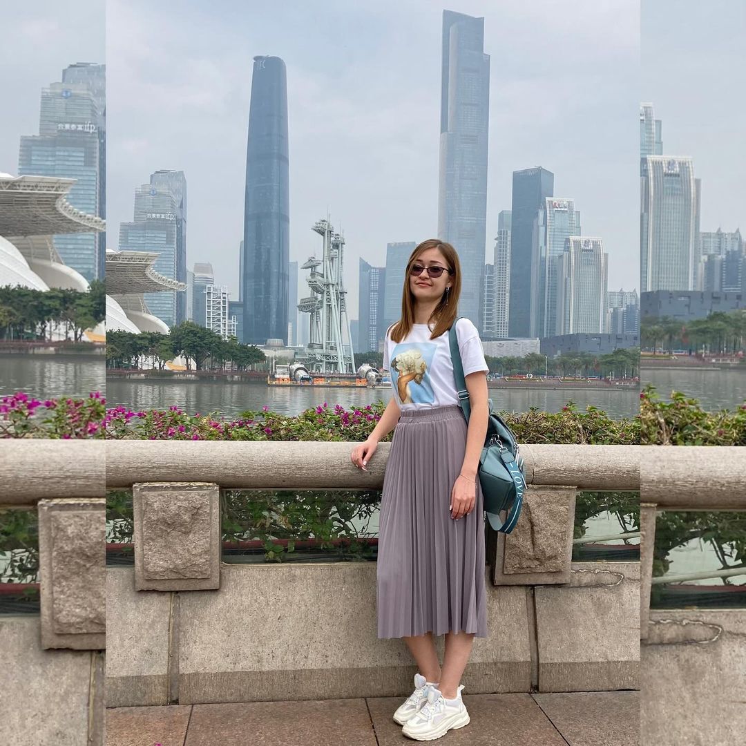 yuliya.apple in LOOKY. #жемчужнаярекагуанчжоу,#красиво,#набережная,#chinatravel,#guangzhou,#folowme. 🌺 #жемчужнаярекагуа...