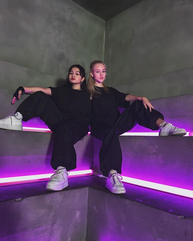 paranormal_clubb в LOOKY. #paranormalkids,#paranormal,#paranormalclub,#танцы,#dance,#tiktok,#hiphop,#hiphopdance,#dance,#dancers,#dancespirit,#danceshoot,#dancehistory,#hiphop,#hiphopdance,#dancers,#performance,#danceislife,#amazingdancers,#dancehallonelove,#dancehallcamp,#instagramanet,#likes4likes,#followher,#follow4follow,#followback,#follow,#like4follow. #paranormalkids
•
•
...