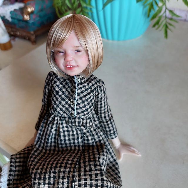 anna_voitovich_wig в LOOKY. . Имана автор Анна Шит...