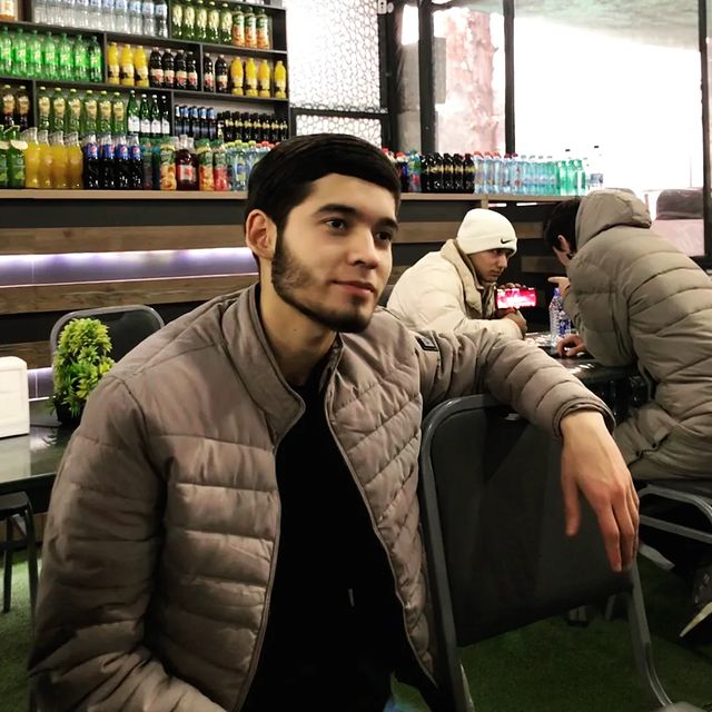 _bakhrom1vich в LOOKY. . null
