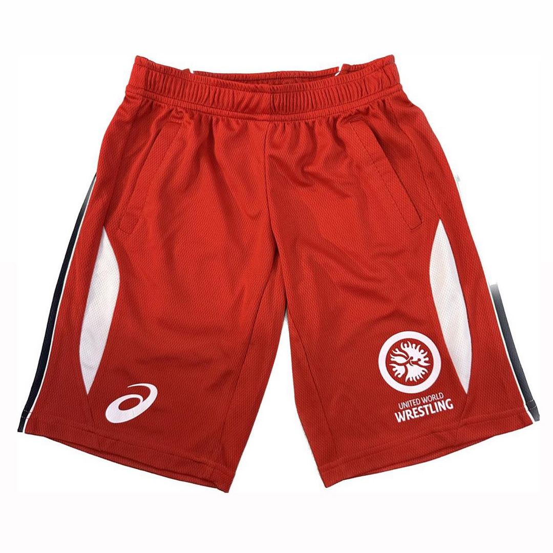 atletiks_sport in LOOKY. . Шорты ASICS WRESTLIN...