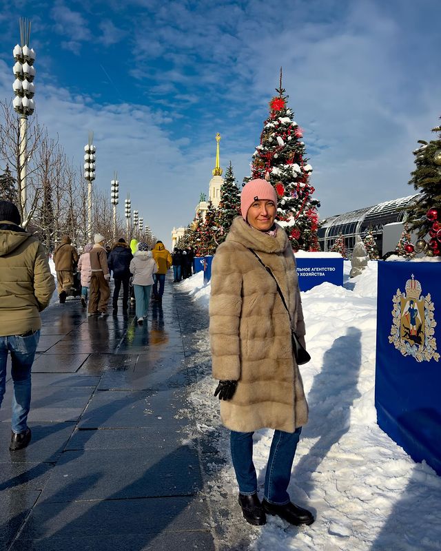 v10lenteen в LOOKY. . null