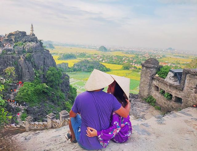 antonte в LOOKY. #tamcoc,#trangan,#ninhbinh,#Vietnam,#Asia,#trip,#muacaves,#hoalu,#bichdongpagoda,#halongbay,#vitnamtravel,#catba,#halong,#actress,#актриса,#travel,#путешествие,#горы,#mountains,#river,#ocean,#Hanoi,#danang,#natrang,#myvietnam,#Вьетнам,#vietnamnow,#traveler,#love,#ninhbinhtrip. 💜

#tamcoc #trangan...