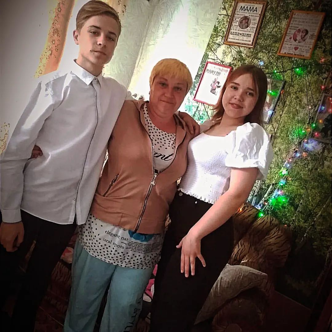 sergey_kazakov21 in LOOKY. . Мои родные люди,я ва...
