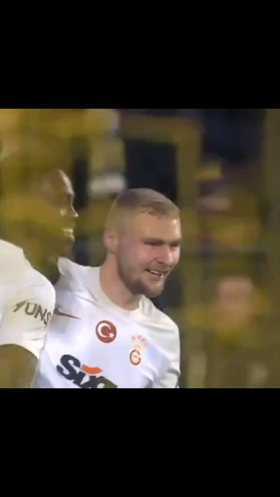 eifabio_bpnx в LOOKY. #keşfet,#deplansman,#icardi,#bjk,#galatasaray,#keşfetedüş. Enerci🥹❤️

#keşfet ...