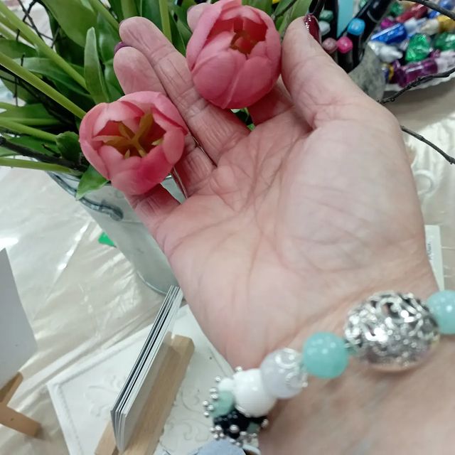 svet_tvorchestva в LOOKY. . Неповторимый.... Нет...