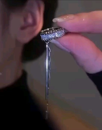miss.miu.miu_ в LOOKY. #96cornerr,#96,#silver,#sweet,#acssesories,#serebro,#ring,#кольцо,#серьги,#колье,#браслет,#часы. 📍 Каффы Серебряные ...