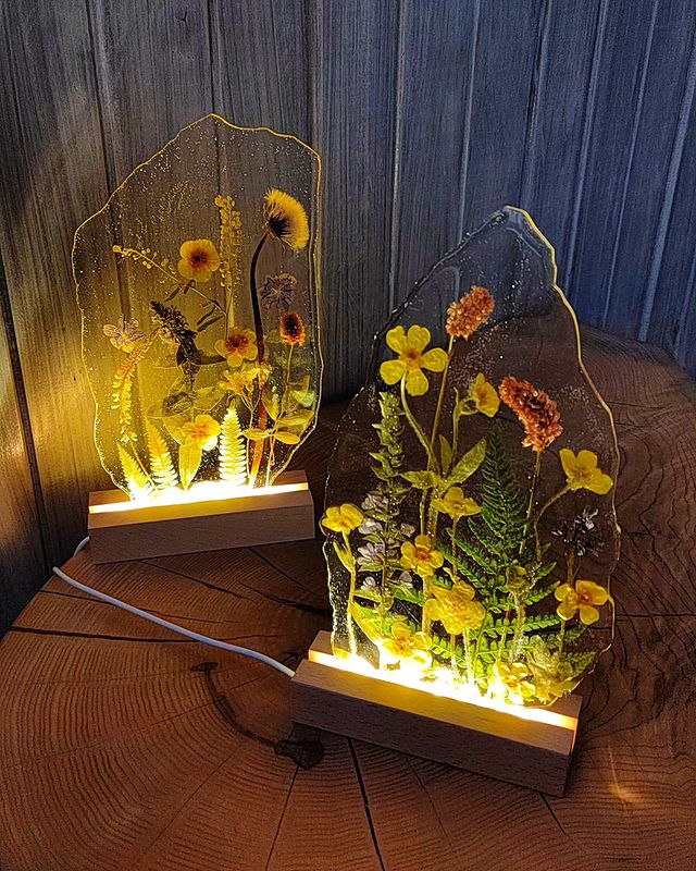 morevdecore в LOOKY. #подарокручнойработы,#идеиподарка,#подарокизэпоксиднойсмолы,#ночник,#ночникизэпоксиднойсмолы,#ночниксцветами,#ночниксвоимируками,#светилтникдлядетской,#светильникручнойработы,#эпоксиднаясмола,#эпоксиднаясмоласочи,#8марта,#цветывсмоле. Ночники с живыми цве...