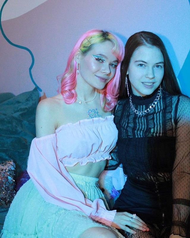 charlotte_universe в LOOKY. . А тут я с моей любим...
