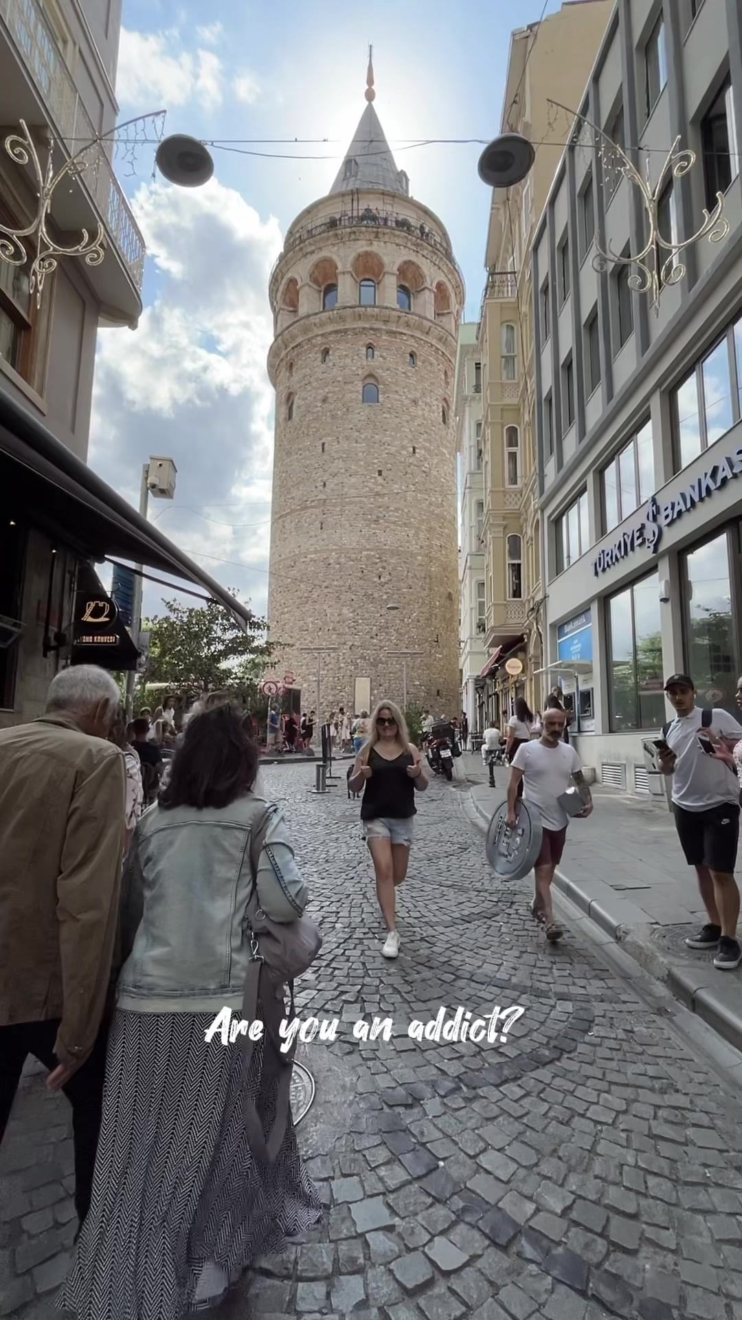 elena.dreamtravel в LOOKY. . -Ты зависима? -Да-И ...