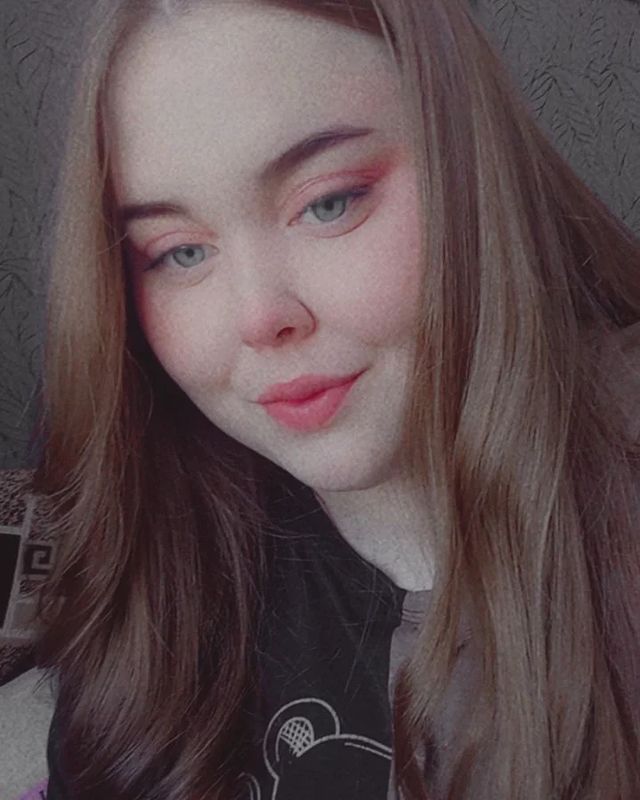 _d_a_r_i_a_vi в LOOKY. . null