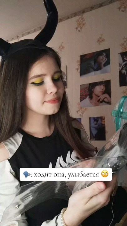 vi_deville в LOOKY. #txt,#kpop,#txtmoa,#bts,#tomorrow_x_together,#chaos_ocean,#океан_хаоса,#моатхт,#тхт. типичная жизнь к-поп...