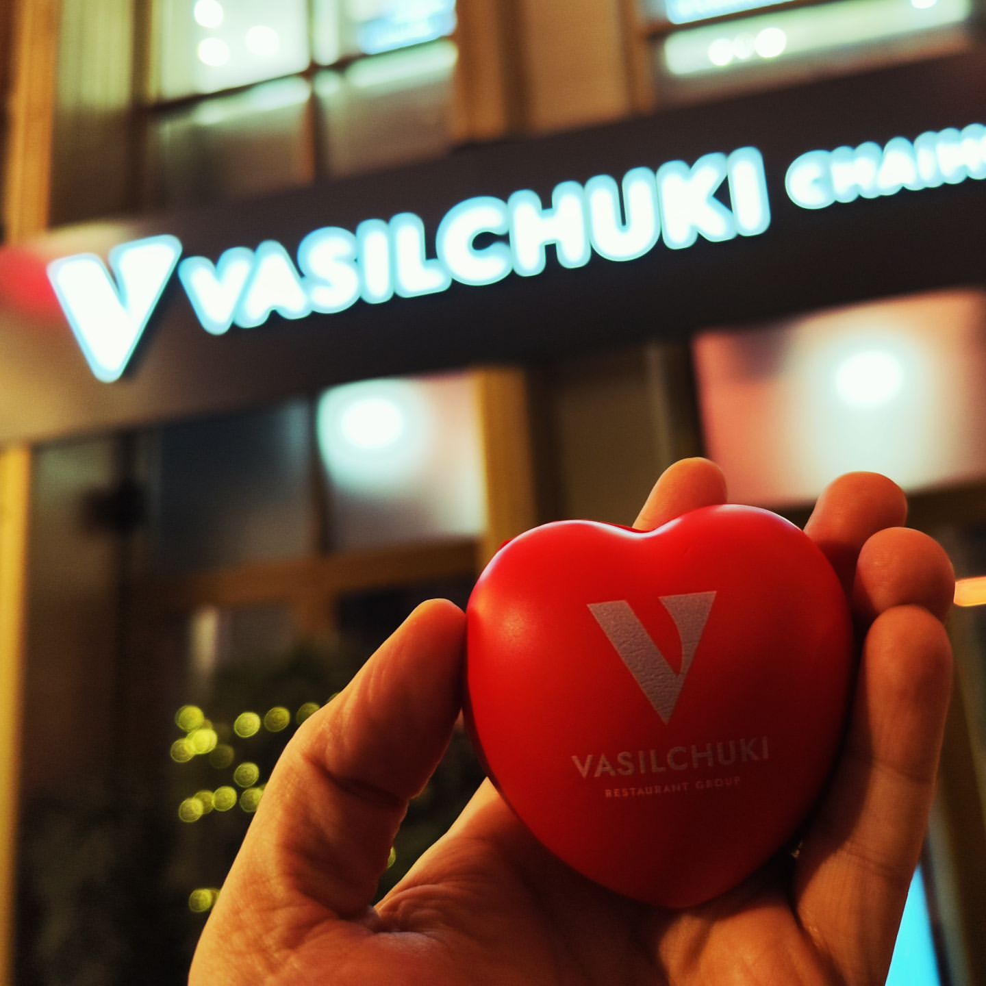 errnestino в LOOKY. . "V" значит Vasilchuk...