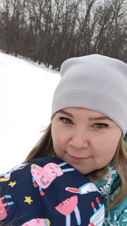 lilija_razimovna в LOOKY. . Девочки закрывают се...