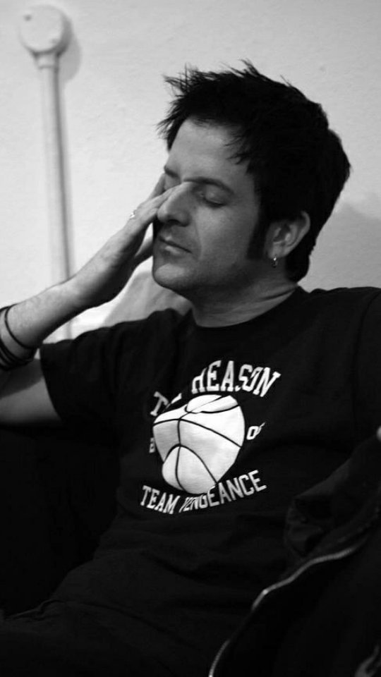 saberovpunk в LOOKY. . Never Forget Tony Sl...