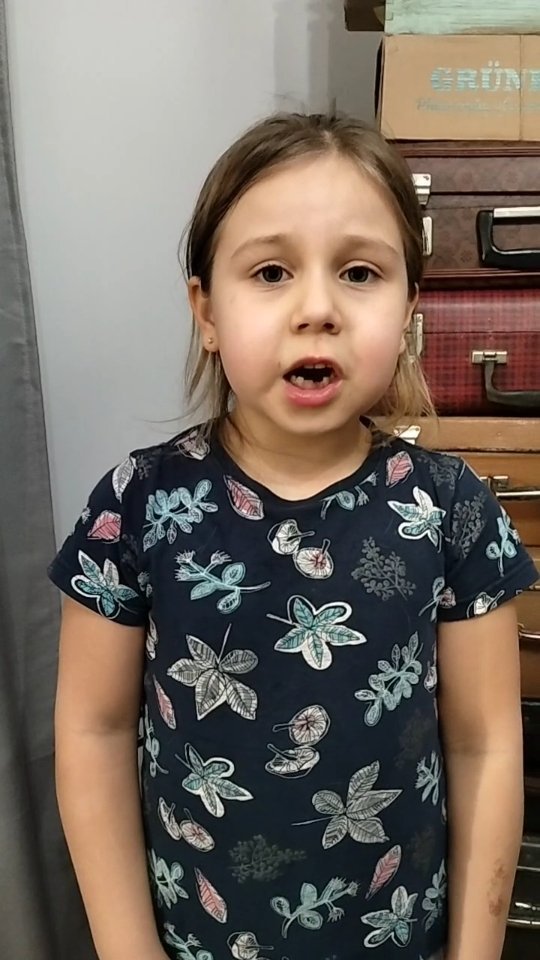 mamatekilala in LOOKY. . Песня про маму♥️