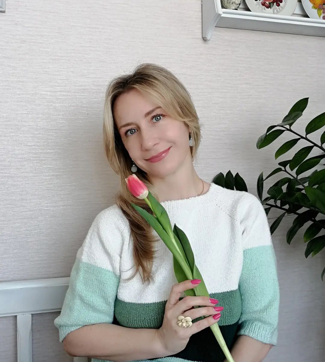Мои рукодельницы, с нежным праздником вас, с 8 марта! 🌷❤️
Вдохновения вам! Пусть творчество вас всегда радует, наполняет и окрыляет!
Творите от всех души😄✨✨✨