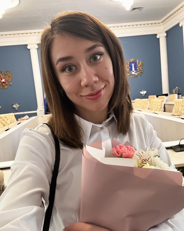 ksuha00755 в LOOKY. . С праздником, милые ...