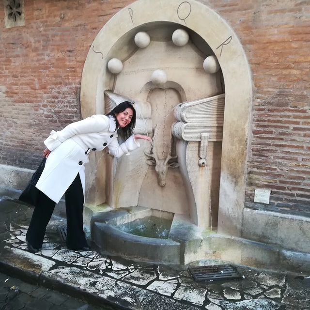 roman_s_rimom в LOOKY. . ЖЕНЩИНЫ тоже  ЛЮДИ

...
