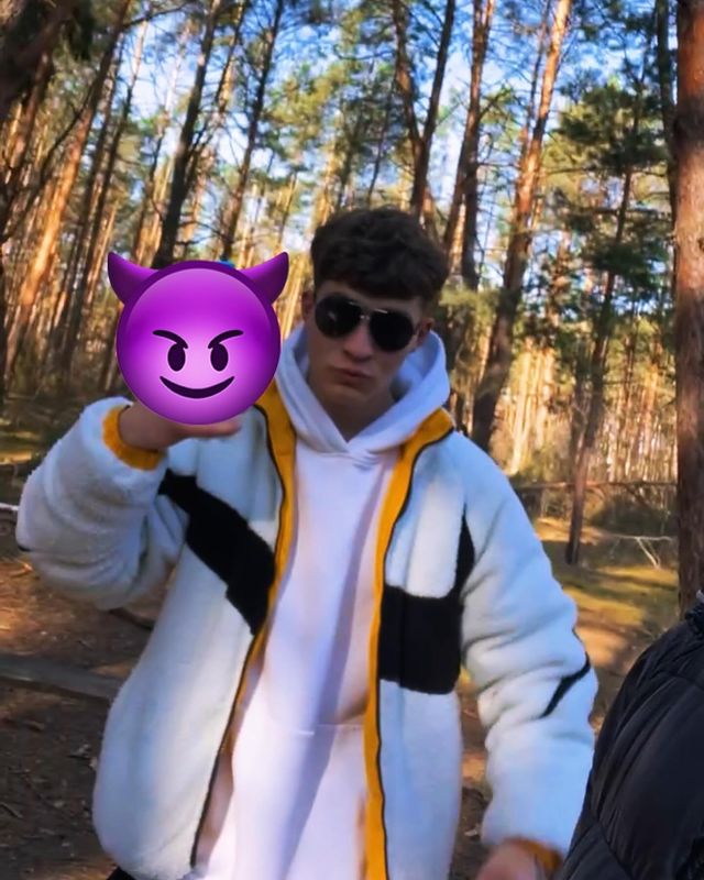 d.t.m.x.x в LOOKY. . CANDY FLIP BOY🔫🔫🔫