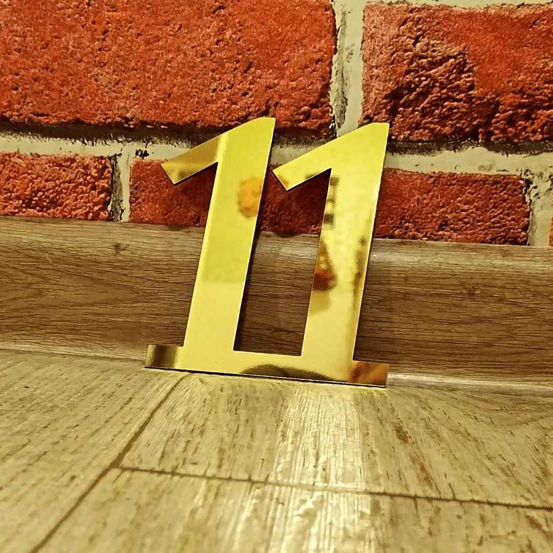 ramkin_48 в LOOKY — Торцевой топпер "11" сделанный нами из золотистого пластика 