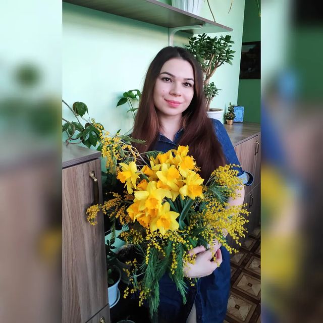 kuznecovaylya в LOOKY. . Поздравляю всех деву...