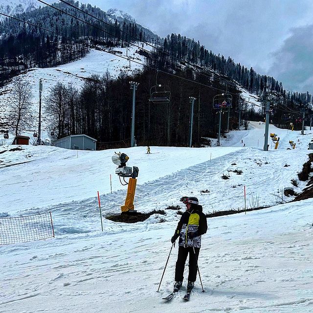 pashynu в LOOKY. #mountains,#sky,#skiseason,#family,#snow. #mountains #sky #ski...