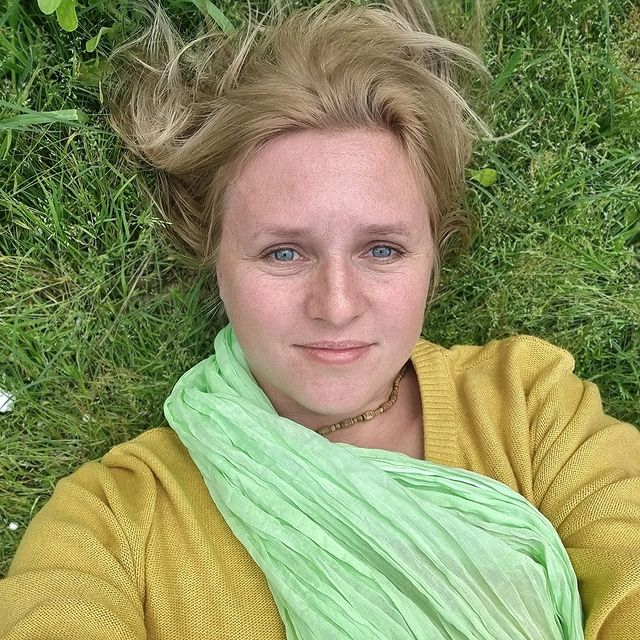 mani_manjaripriya в LOOKY. . Поскольку вы склонны...