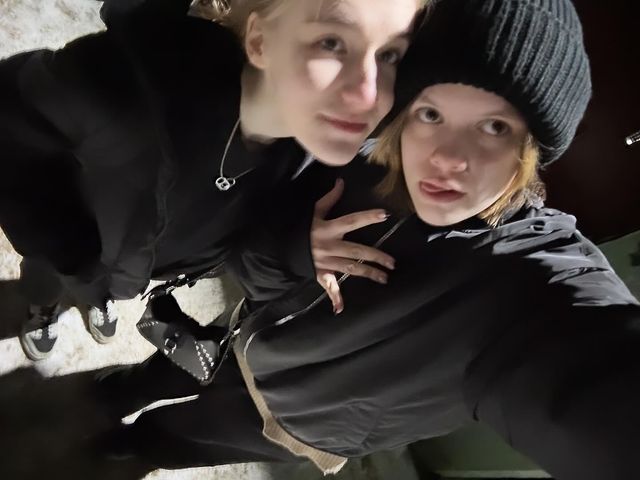 momlapin в LOOKY. . - ай лав ю, Саша
- я...