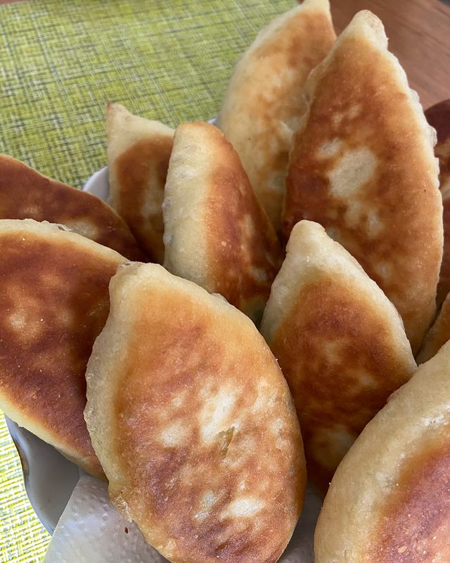 housebread45 в LOOKY. . Пирожочки пирожки.
Н...