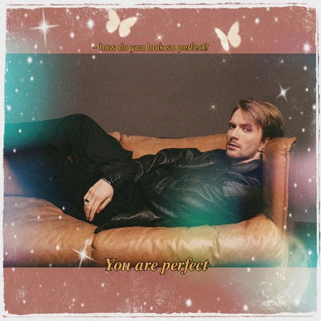 fogelxsvyat в LOOKY. #фанаккаунт,#фан,#святославстепанов,#свят,#svyatoslavstepanov,#ssssvyat,#fogelxsvyat. you are perfect 💋
@...