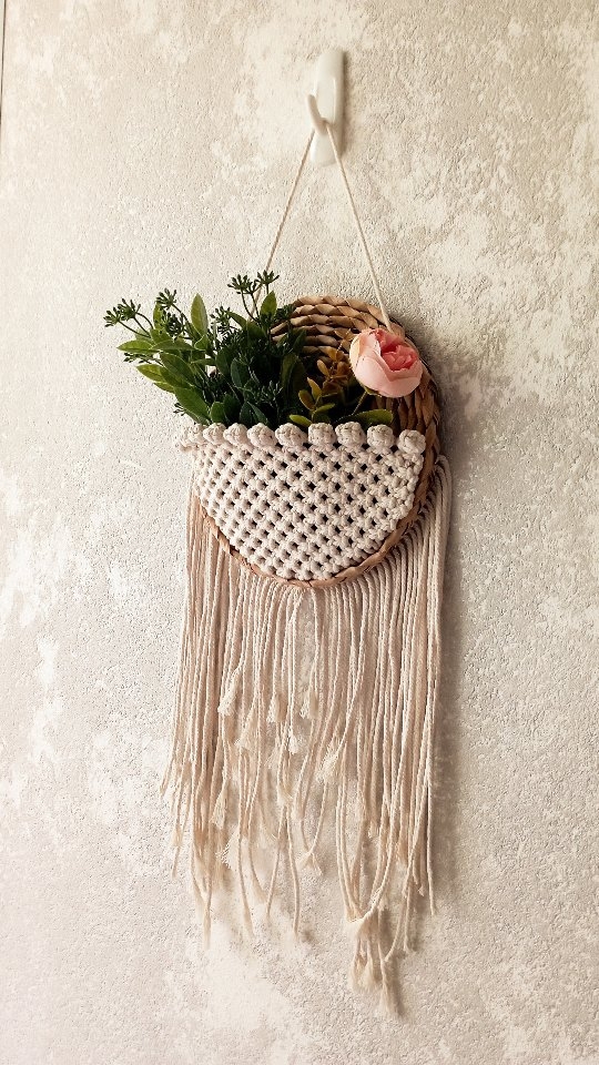 macrame_decor2.0 в LOOKY. #macrame_dekor,#macrame,#макрамеобоянь,#макраме,#украшаемдом#стильныйдекор#уютистиль#чтоподарить,#радуемсебялюбимых,#макрамекурск. Научно доказано ☝ Ко...