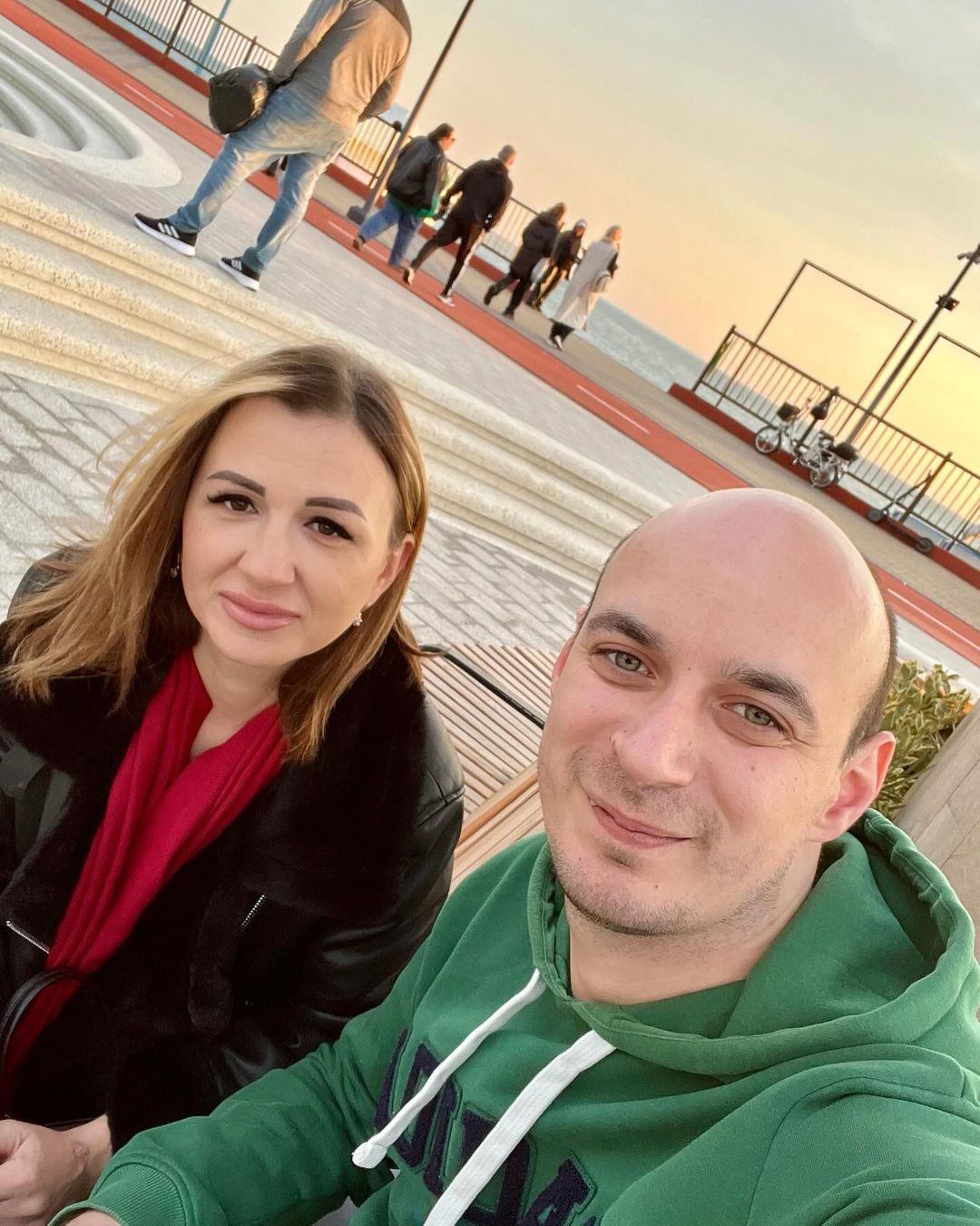 aleks161rnd в LOOKY — ❤️❤️❤️