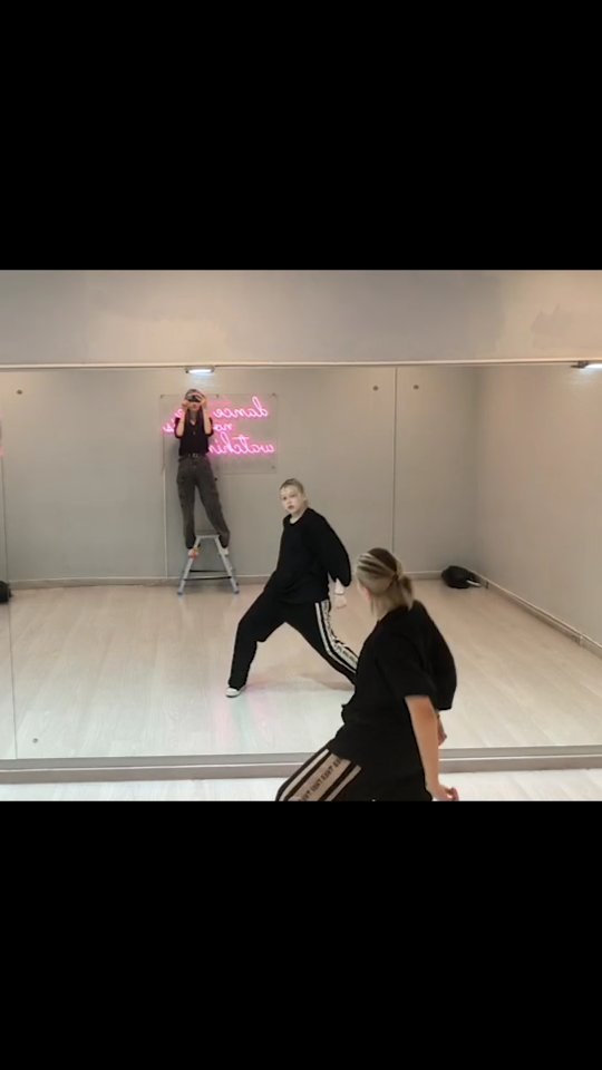 skkkyy_ars в LOOKY. #coverdance,#choreography. #coverdance #choreog...
